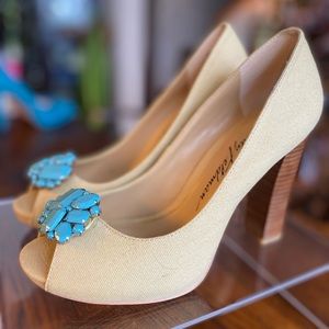 NEW! BEVERLY FELDMAN Sz 8M Camel Peep-Toe Pump with Turquoise detail on 4.5”Heel